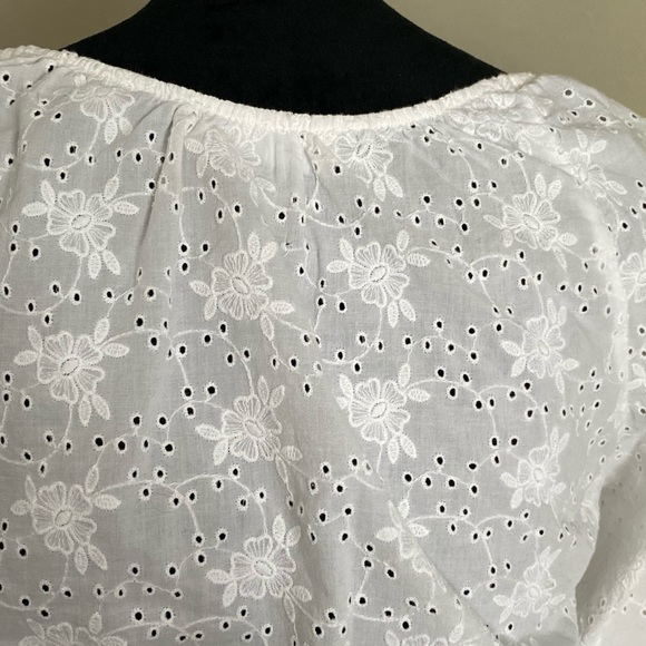 White Eyelet Lace Square Neck Bow Detail Long Sleeve Hollister Crop Top Size M - Picture 5 of 8